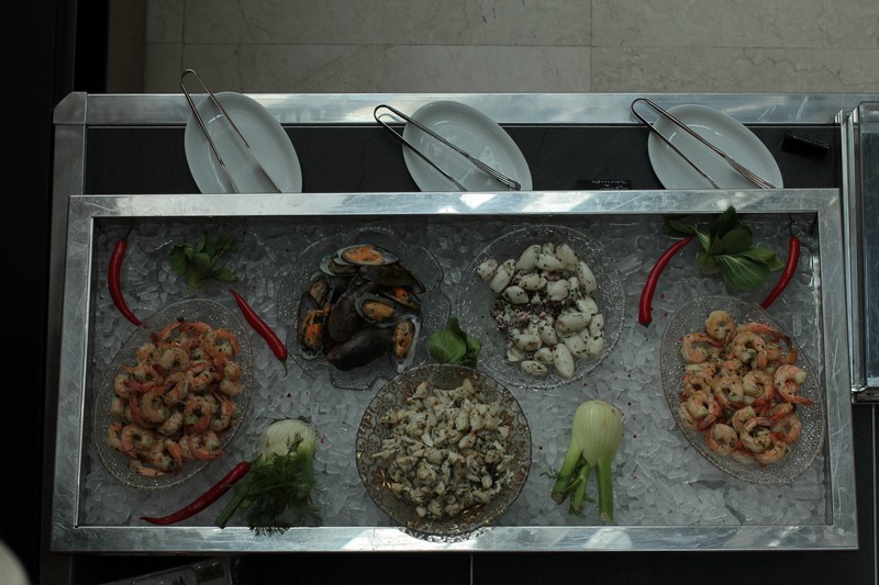Sunday Buffet at Kempinski Summerland Hotel